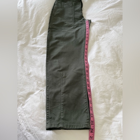Veronica Beard | Women’s SZ 27 | Olive Charlie Barrel Leg High Rise Cargo Pants - Picture 7 of 8